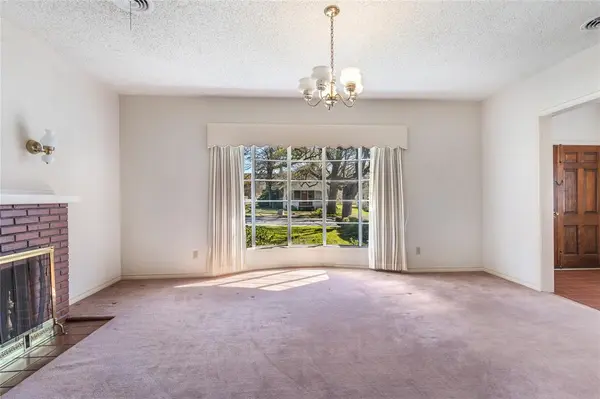 220 N Holly, Sherman, TX 75092