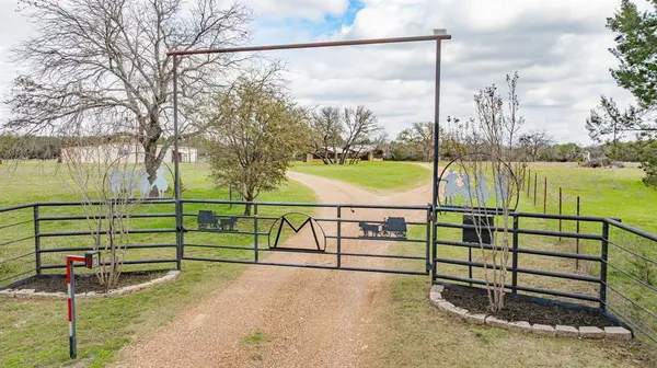 4024 County Road 313 Loop, Glen Rose, TX 76043