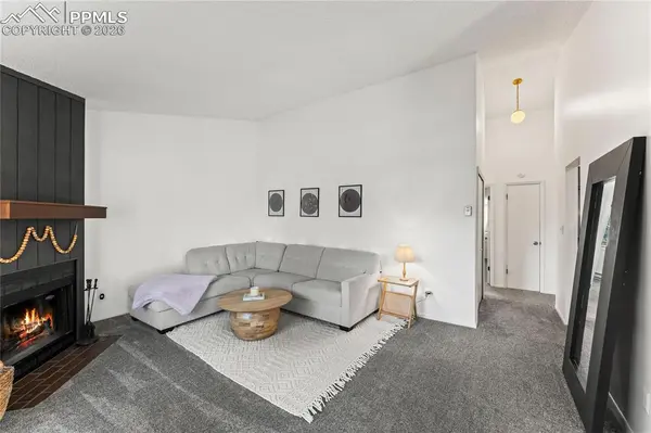 401 Forest Edge RD #A8, Woodland Park, CO 80863