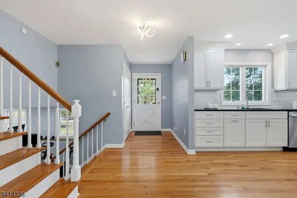 3 Starlight Dr, Morris Twp., NJ 07960