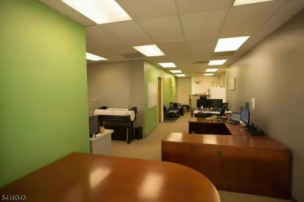 115 Us Highway 46, Mountain Lakes Boro, NJ 07046