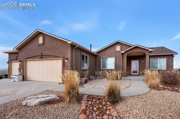 3690 Hare Haven LN, Colorado Springs, CO 80930