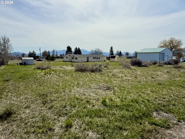 Glen DR, Chiloquin, OR 97624