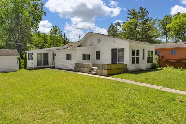 3735 Haynes CT, Burtchville Twp, MI 48059