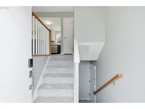 1330 SW Hume ST, Portland, OR 97219