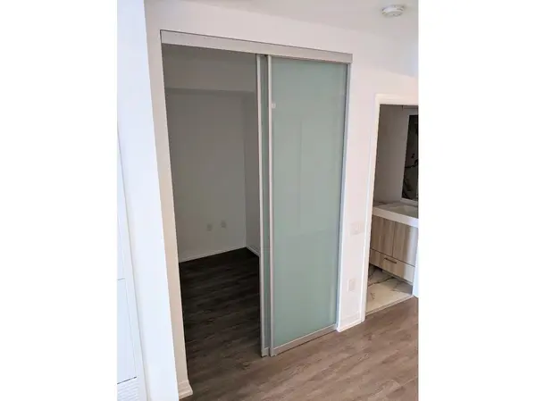 251 Jarvis ST #3302, Toronto C08, ON M5B 0C3