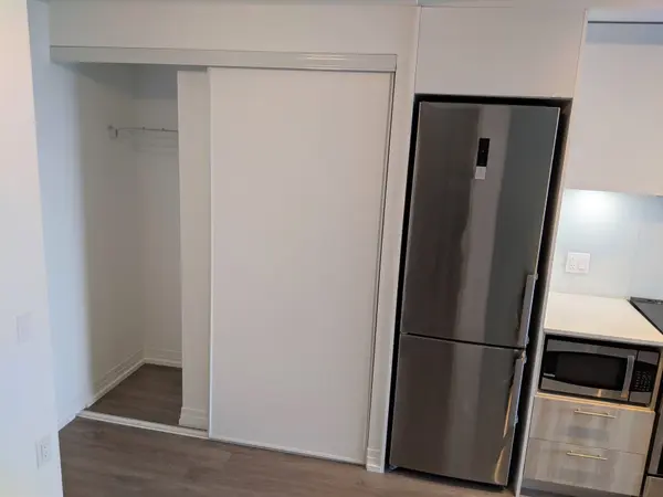 251 Jarvis ST #3302, Toronto C08, ON M5B 0C3