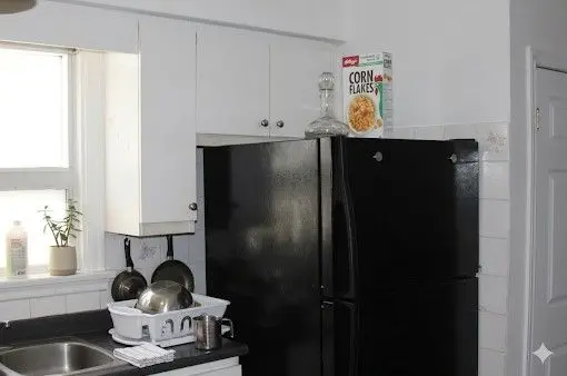 77 Wye Valley RD, Toronto E04, ON M1P 2A7