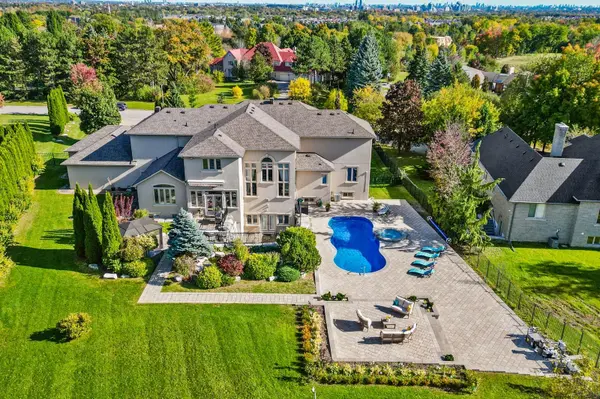 16 DEW DROP CT, Vaughan, ON L6A 1E9