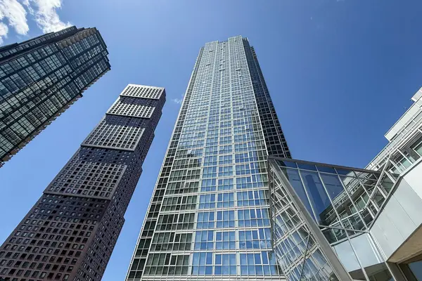 2916 Highway 7 RD #2505, Vaughan, ON L4K 0K6