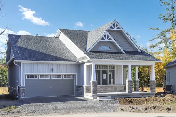 70 Shelson PL, Georgina, ON L0E 1R0