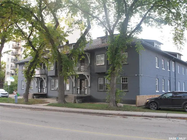 305 Queen STREET, Saskatoon, SK S7K 0M1