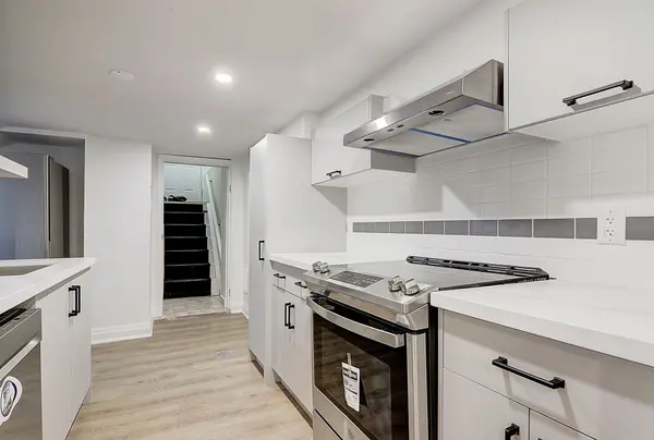 130 Lambton AVE #Lower, Toronto W04, ON M6N 2S9