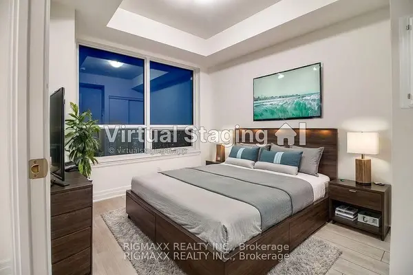 30 Elm DR W #1811, Mississauga, ON L5B 0N6