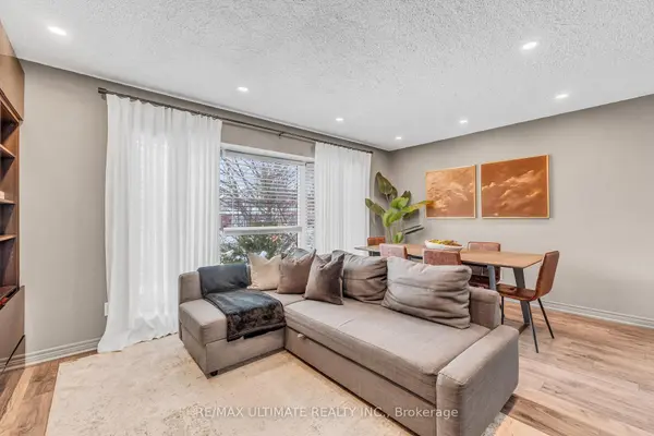 37 Banbury CT, Brampton, ON L6T 1Y9