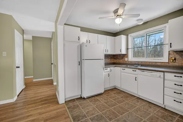 105 Rita CRES #A, Kawartha Lakes, ON K0L 2W0