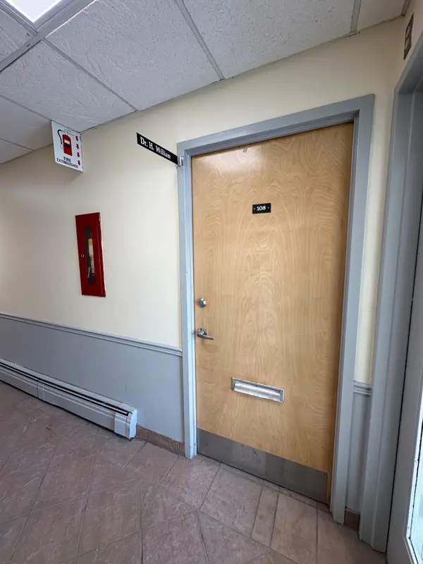 820 McConnell AVE #108, Cornwall, ON K6H 4M4