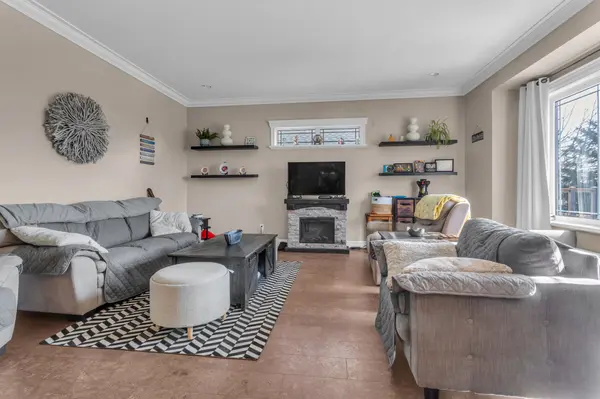 26 Woodland CRES, Tillsonburg, ON N4G 5R5