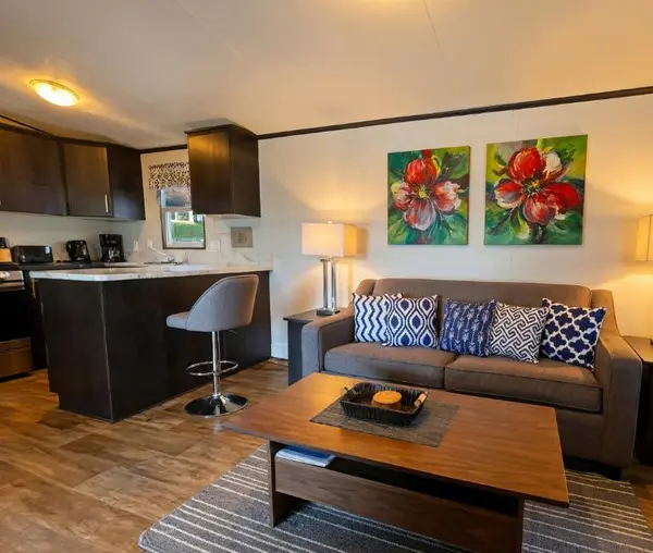 712 Poplar CRES, Bracebridge, ON P1L 1W9