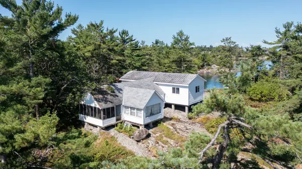 3 57C IS, Carling, ON P0G 1G0