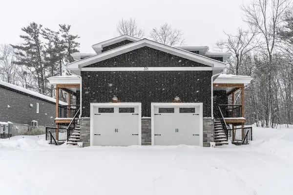 371 Muskoka Beach RD #2A, Gravenhurst, ON P1P 1M7
