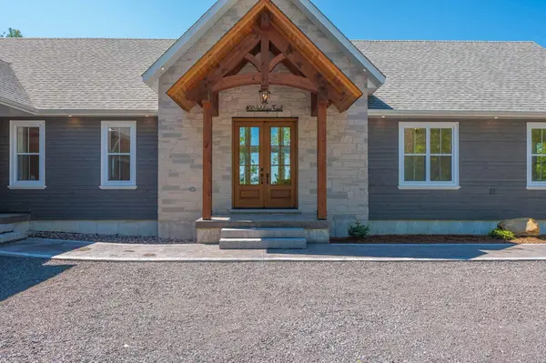 400 Antelope TRL, North Kawartha, ON K0L 1A0