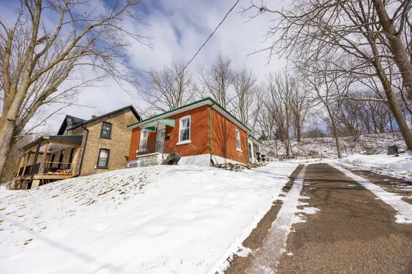 111 Broadway ST W, Brant, ON N3L 2Z4