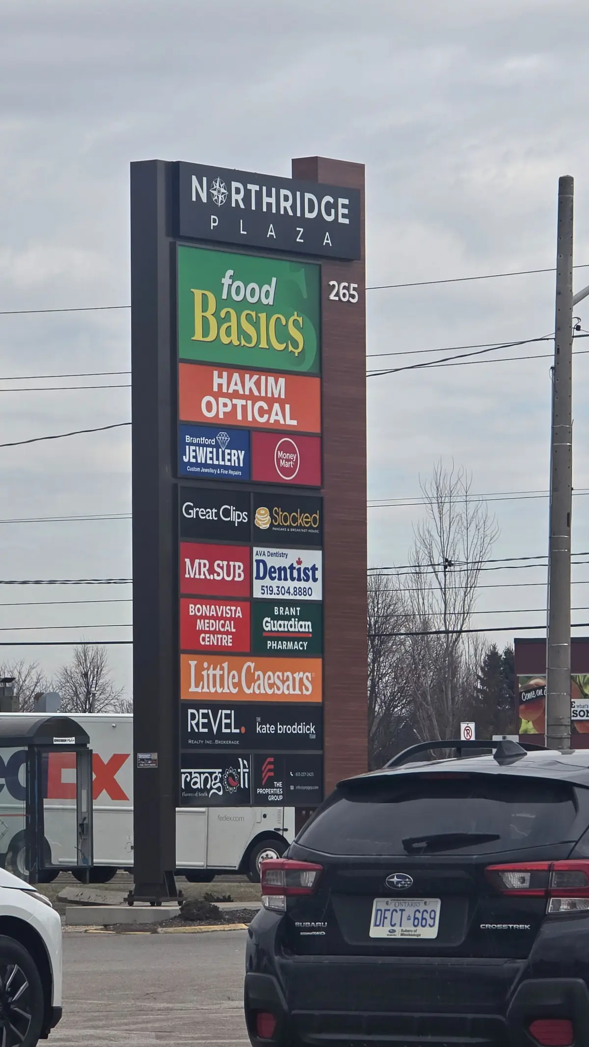 265 King George RD, Brantford, ON N3R 6Y1