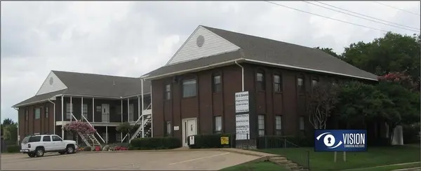 650 S Edmonds Lane, Lewisville, TX 75067