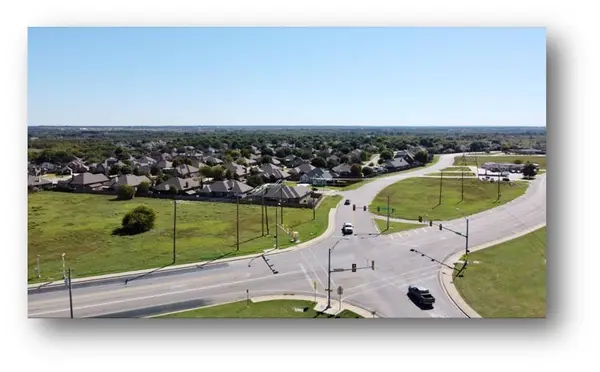 1651 Country Club Road, Cleburne, TX 76033