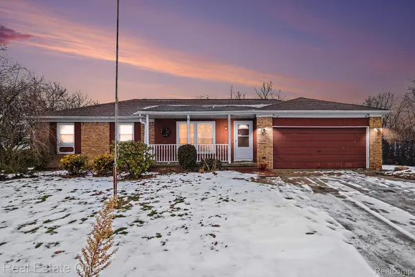 2502 Hutchinson LN, Mundy Township, MI 48507