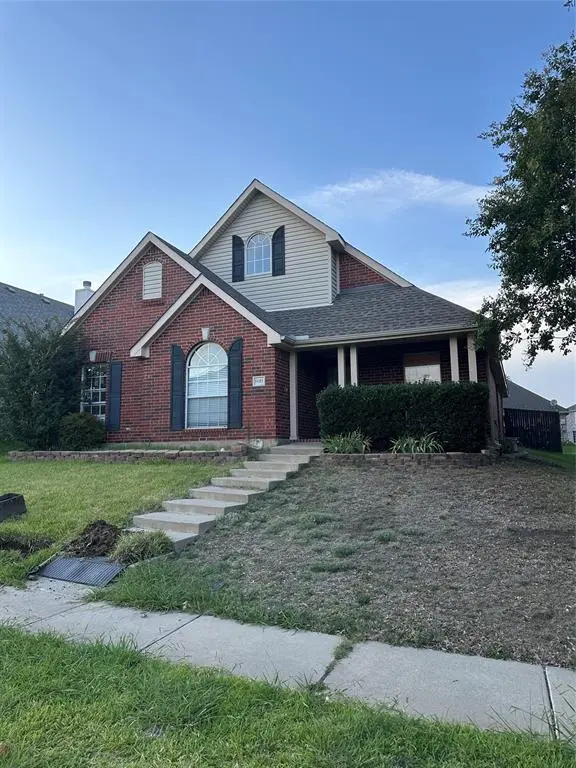 1681 Yellowstone Avenue, Lewisville, TX 75077