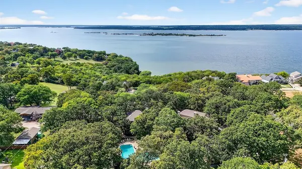 215 Hiland Acres Circle, Pottsboro, TX 75076