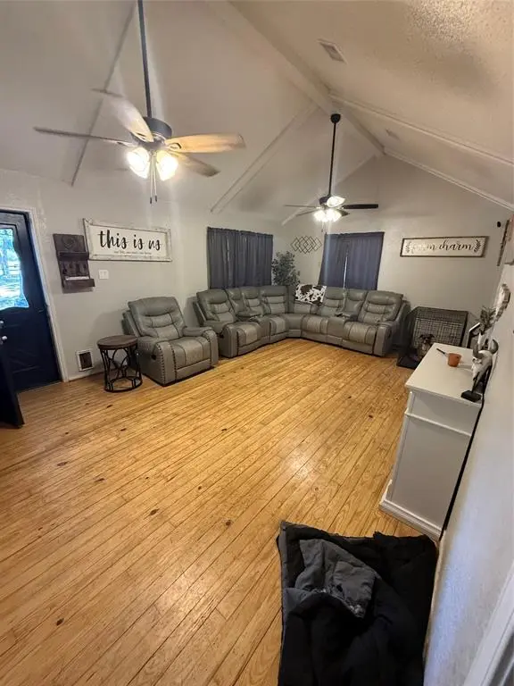 32894 County Road 2142, Kemp, TX 75143