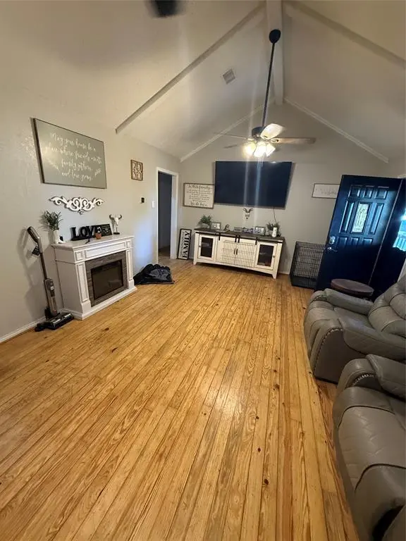 32894 County Road 2142, Kemp, TX 75143