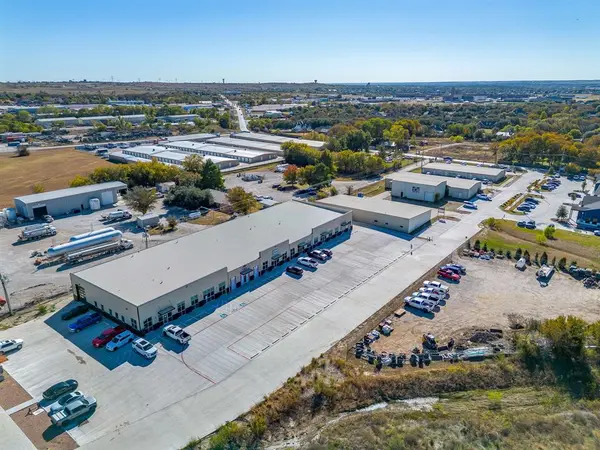 9899 E Bankhead Highway, Willow Park, TX 76008