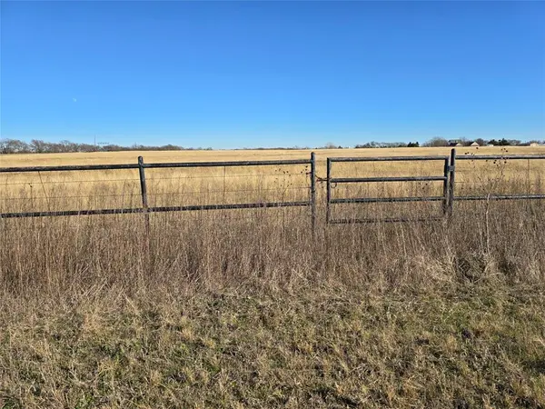 9999 Fm 3133 Road, Van Alstyne, TX 75495