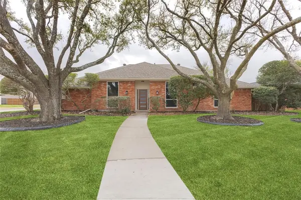 3944 Merriman Drive, Plano, TX 75074