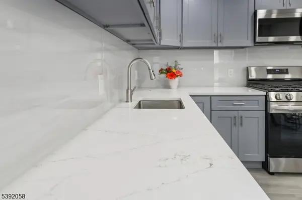 74 Forest St #1, Montclair Twp., NJ 07042