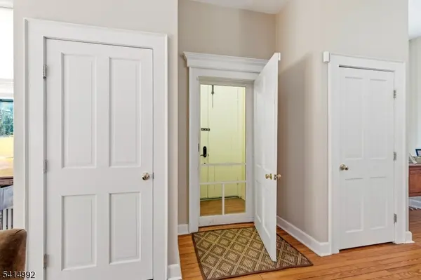 1 Wilson Dr, Stockton Boro, NJ 08559