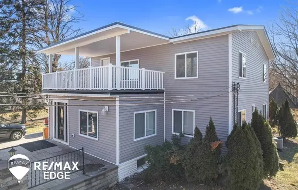 2190 Kircher CT, Auburn Hills, MI 48326