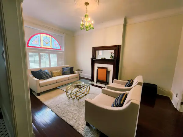 262 Concord AVE, Toronto C01, ON M6H 2P5