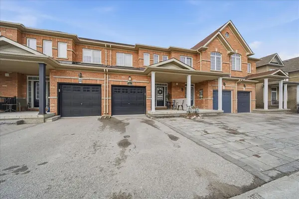 20 Luisa ST, Bradford West Gwillimbury, ON L3Z 0P2