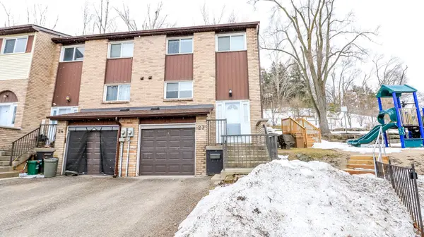52 Adelade ST #23, Barrie, ON L4N 3T5