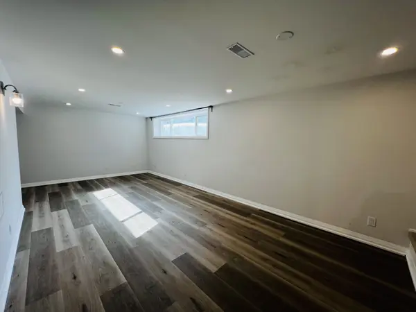 48 Steel ST #LOWER, Barrie, ON L4M 2E7