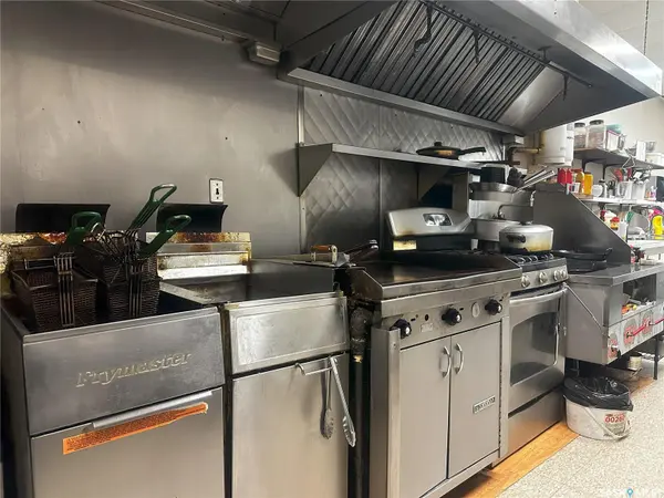 2210 Millar AVENUE #1, Saskatoon, SK S7K 4L1