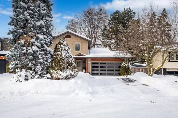 946 Nora DR,  Burlington,  ON L7T 3E8