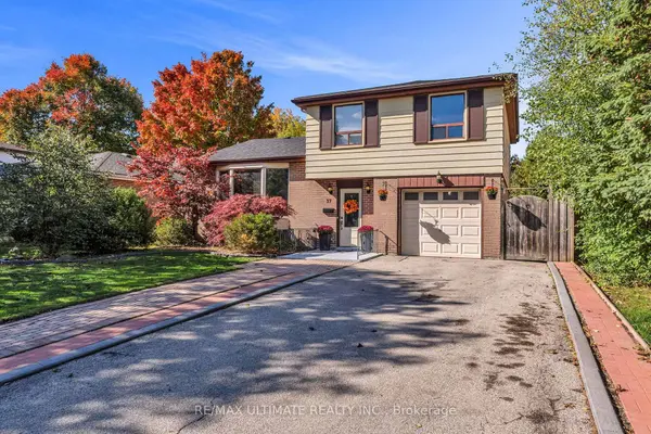 37 Banbury CT, Brampton, ON L6T 1Y9