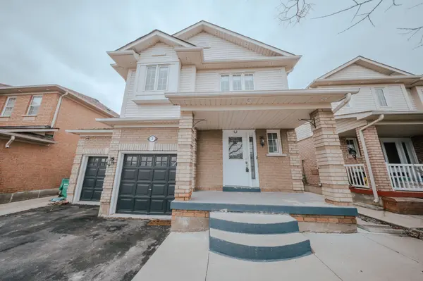 3 Deforest DR, Brampton, ON L7A 2Y3