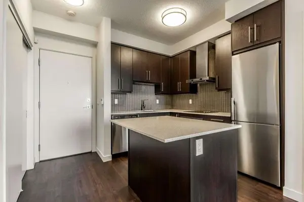 2087 Fairview ST #705, Burlington, ON L7N 2R1